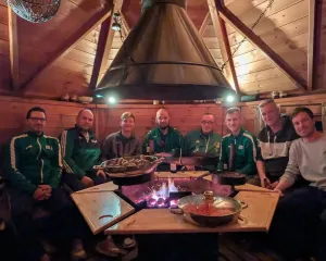 Nachwuchstrainer in der Grillhütte