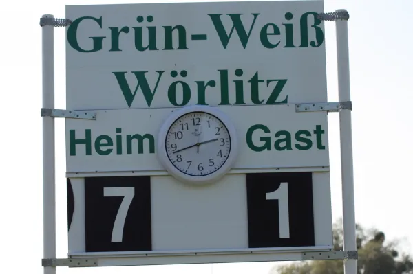03.10.2015 SV Grün-Weiß Wörlitz vs. Abus Dessau II